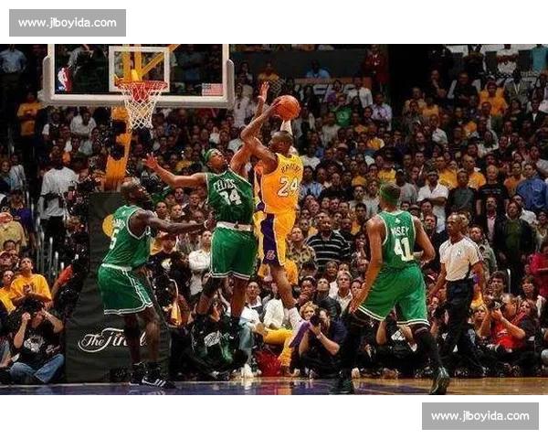 NBA总决赛湖人对决热火经典时刻全场回放精彩解析视频高清完整版